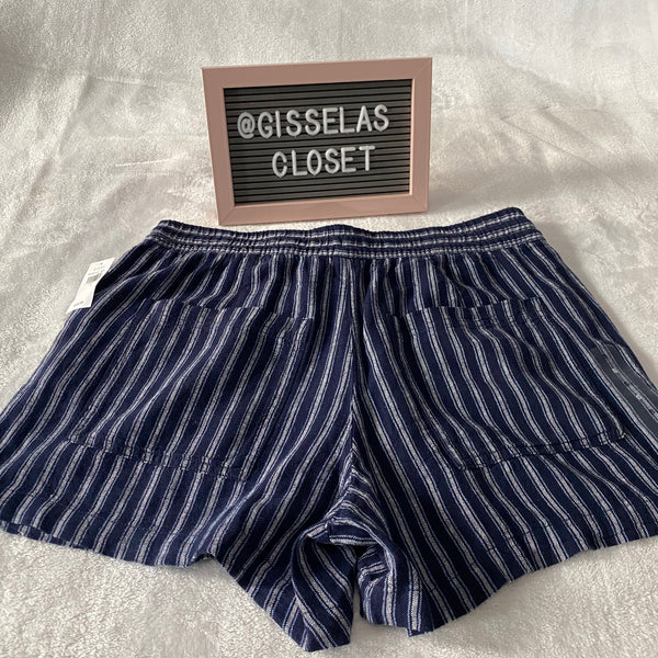 GAP Pull-On Shorts in Linen Cotton Small